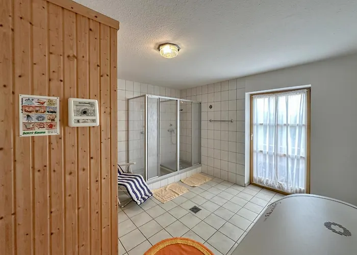Blumenhof * Dietersdorf